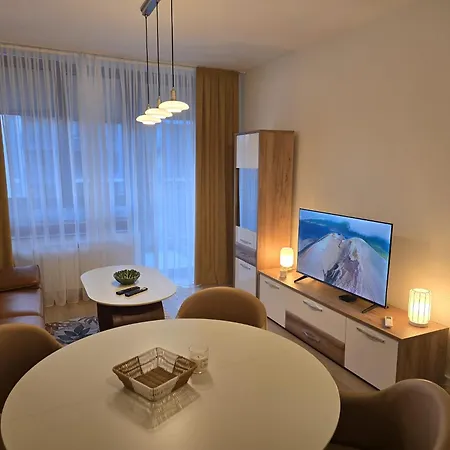 Bw Eterna Deluxe 아파트 *